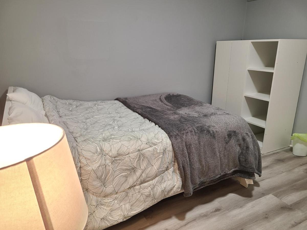 Downtown Ottawa Spacious Room Accommodation Екстериор снимка
