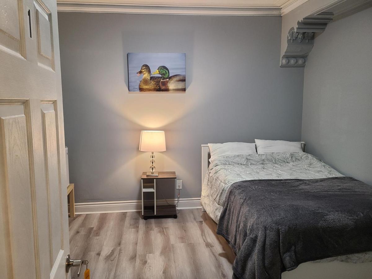 Downtown Ottawa Spacious Room Accommodation Екстериор снимка